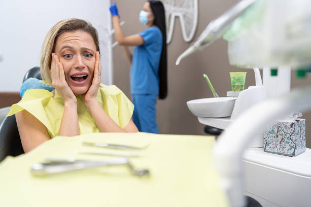 Best Emergency Dental Extractions in Avenal, CA